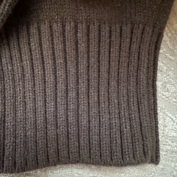 Quince Mongolian Cashmere Oversized Crew Neck Sweater in Brown Size XL - Picture 11 of 16